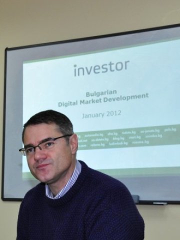 <p>
	Стюарт Тил, изпълнителен директор на Инвестор.БГ <em>Снимка: компанията</em></p>
