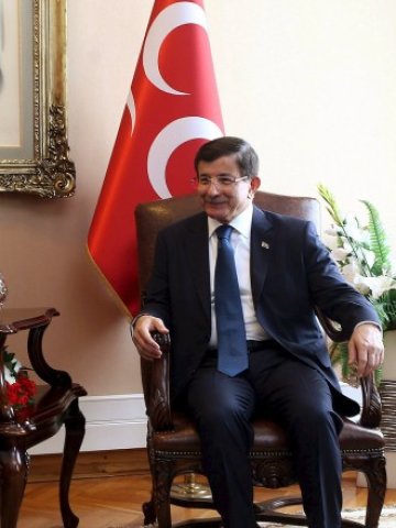 <p>
	Турският премиер Ахмет Давутоглу. <em>Снимка: Ройтерс</em></p>
