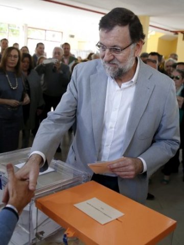 <p>
	Испанският премиер Мариано Рахой.<em> Снимка: Ройтерс</em></p>
