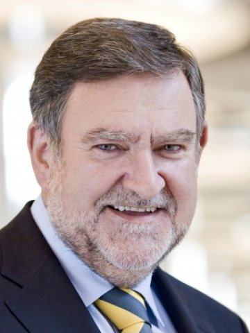 <p>
	Херберт Степич, главен изпълнителен директор на Raiffeisen Bank International. <em>Снимка: Личен архив</em></p>
