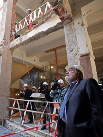 <p>
	<em>Миналата седимца министърът на културата в оставка Вежди Рашидов направи инспекция на строителните дейности на музея</em> Снимка: БТА</p>
