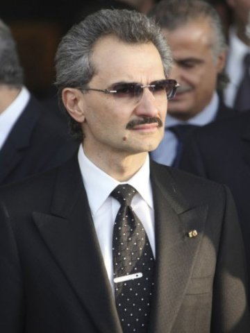 <p>
	Принц Ауалид бин Талал. <em>Снимка: Ройтерс</em></p>
