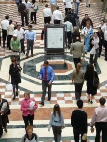 <p>За 11-ти пореден месец безработицата в България остава по-висока от средната за ЕС. Снимка: Sxc.hu</p>