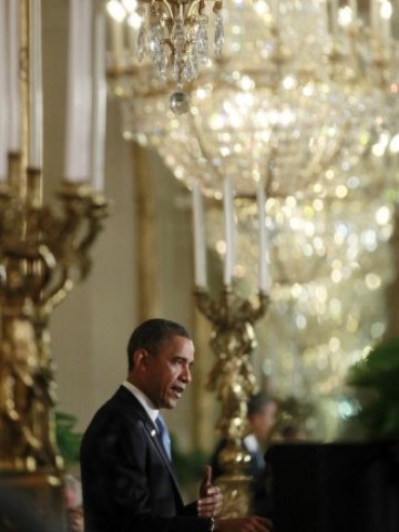 <p>
	Обама: &bdquo;Това би било рана, която сами сме нанесли на икономиката&ldquo;.<em> Снимка: Ройтерс</em></p>
