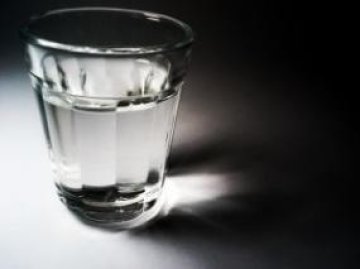 Никаква водка на московските летища 