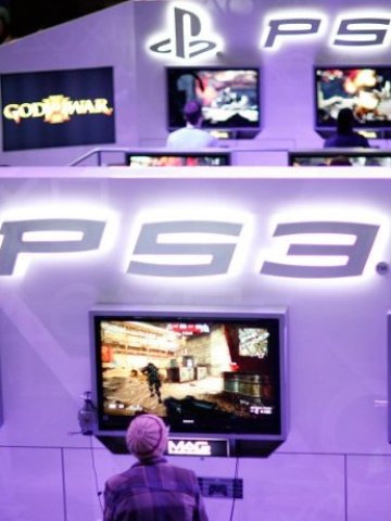 <p>Хакерската атака ще струва на Sony милиарди долари и лош имидж.<br />
<i>Снимка:</i> Ройтерс</p>