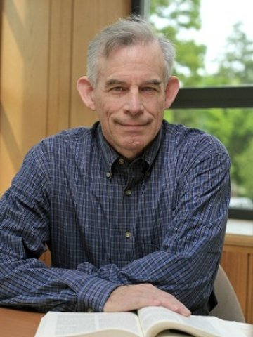 <p>
	Кристофър Симс. <em>Снимка: Ройтерс</em></p>
