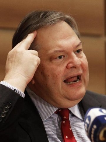 <p>
	&nbsp;Евангелос Венизелос. <em>Снимка: Ройтерс</em></p>
