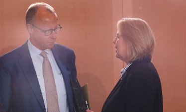 Кризата в германската коалиция се задълбочава след оставката на социалния министър