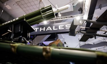 Thales повишава прогнозата си заради ръста на търсенето в отбраната и авиацията