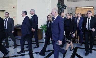 Народното събрание гласува оставката на правителството