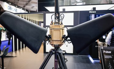 Стартъпи за отбранителни технологии навлизат във веригата на доставки на автомобили и фракинг