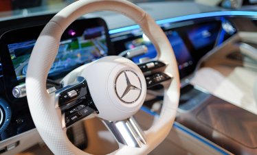 Mercedes внедрява система за асистирано шофиране в някои градове в Германия