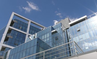 Пазарът на офис площи в София се забавя в началото на годината