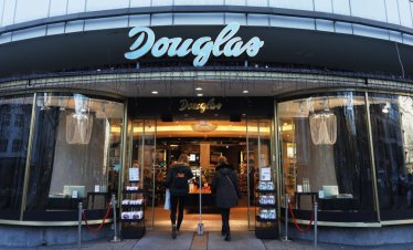Веригата за парфюми Douglas отчете загуба за близо 125 млн. евро