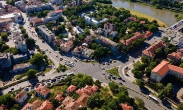 ИПИ: Финансовата самостоятелност на общините расте леко през 2025 г.