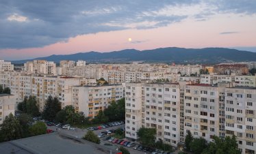 Управляващите обмислят повишаване на имотните данъци
