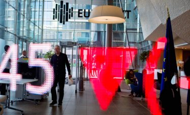 JPMorgan: Европейските акции изостават въпреки поевтиняването на петрола