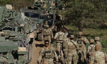Рязък обрат: Тръмп изпраща 5 хил. американски военни в Полша
