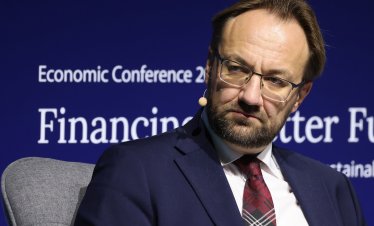 Шимкус от ЕЦБ не съветва за нови лихвени намаления заради изненадващата сила на икономиката