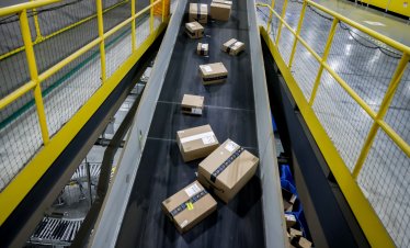 Европа вижда 6 млрд. причини за въвеждането на нова такса за онлайн купувачите