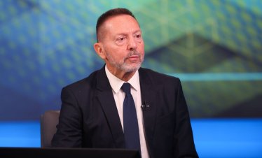 Стурнарас: Минимално увеличение на лихвите от ЕЦБ може да ограничи инфлацията без щети