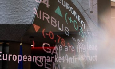 Глобалните технологични разпродажби натежаха на борсите в Европа