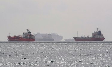 Русия не може да намери купувачи за всичкия петрол, който е принудена да изнася