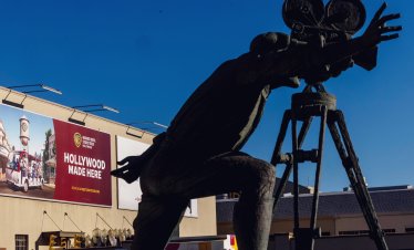 Netflix купува Warner Bros. в мегасделка за 72 млрд. долара