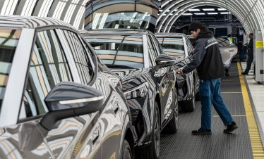 Volkswagen показа нов автомобилен софтуер, разработен в Китай