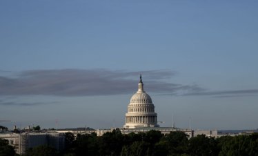 Сенатът на САЩ е отхвърлил мярка за възобновяване заплащането на федералните служители