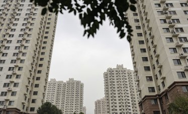Китай обеща да стабилизира имотния пазар със задълбочаването на кризата