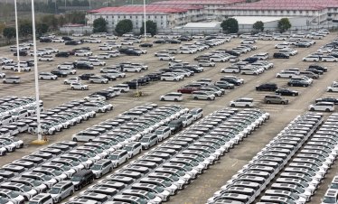 GM поднови партньорството си със SAIC за още 20 години въпреки проблемите в Китай
