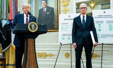 Apple обеща още по-сериозни инвестиции в САЩ