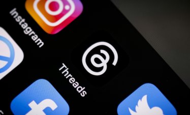 Потребителите на Threads достигнаха 500 млн. души три години след старта