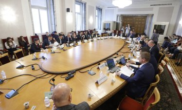 Бюджетната комисия прие поемането на нов дълг до 3,8 млрд. евро