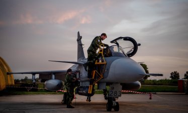 Въздушната война на Украйна с Русия е часът на истината за шведските изтребители Gripen