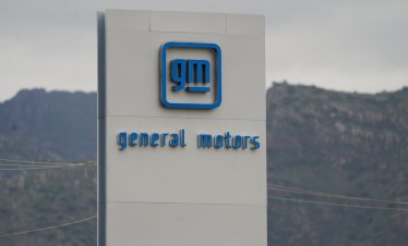 General Motors запазва короната си при продажбите на нови коли в САЩ