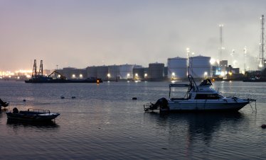 САЩ нанасят удари срещу Иран след атака с дрон срещу товарен кораб