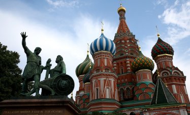 Владимир Путин нареди незабавно преструктуриране на руската икономика