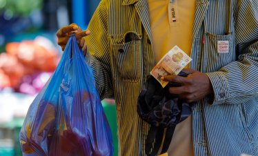 Инфлацията в британските магазини стигна двугодишен връх