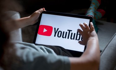 Google обновява YouTube и Google Docs с изкуствен интелект