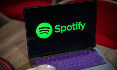 Spotify продължава да привлича нови потребители, но не достига прогнозите за приходите