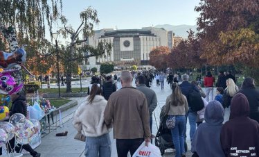 Икономиката продължава да забавя темпа си на растеж и през третото тримесечие