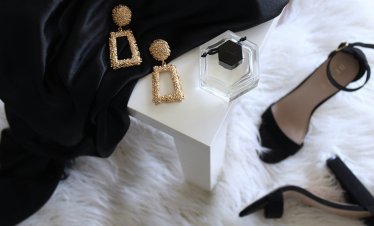 Европейските гиганти в лукса забелязват първия лъч светлина на ключовия китайски пазар