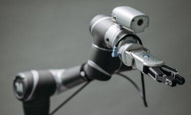 Нова платформа на българския INSAIT и NVIDIA изследва бъдещето на роботиката