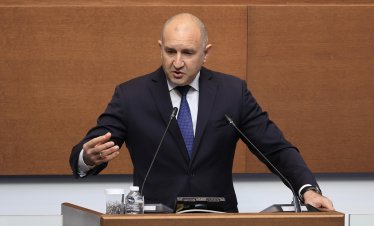 Румен Радев: Работи се по централен електронен регистър за цените на храните