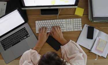 Какво да правим с работниците на държавата?