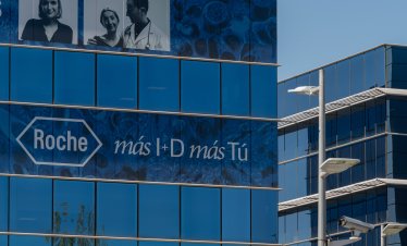 Познатите медикаменти на Roche подкрепиха продажбите през тримесечието