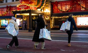 Продажбите на дребно в САЩ остават непроменени през октомври